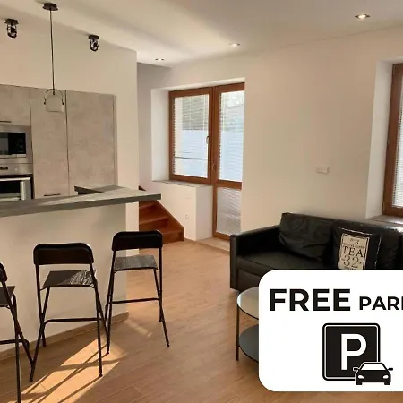 Apartamento Apartmány Holiday *