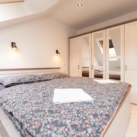 Apartmany Holiday אוסטרבה