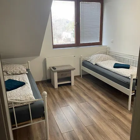 Apartmany Holiday דירה *
