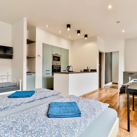 Apartmány Holiday *